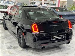 کرایسلەر 300